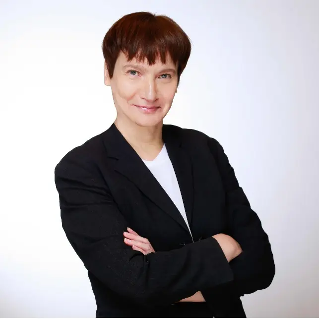 Dorothea Gölz Portrait Dorothea Gölz Portrait